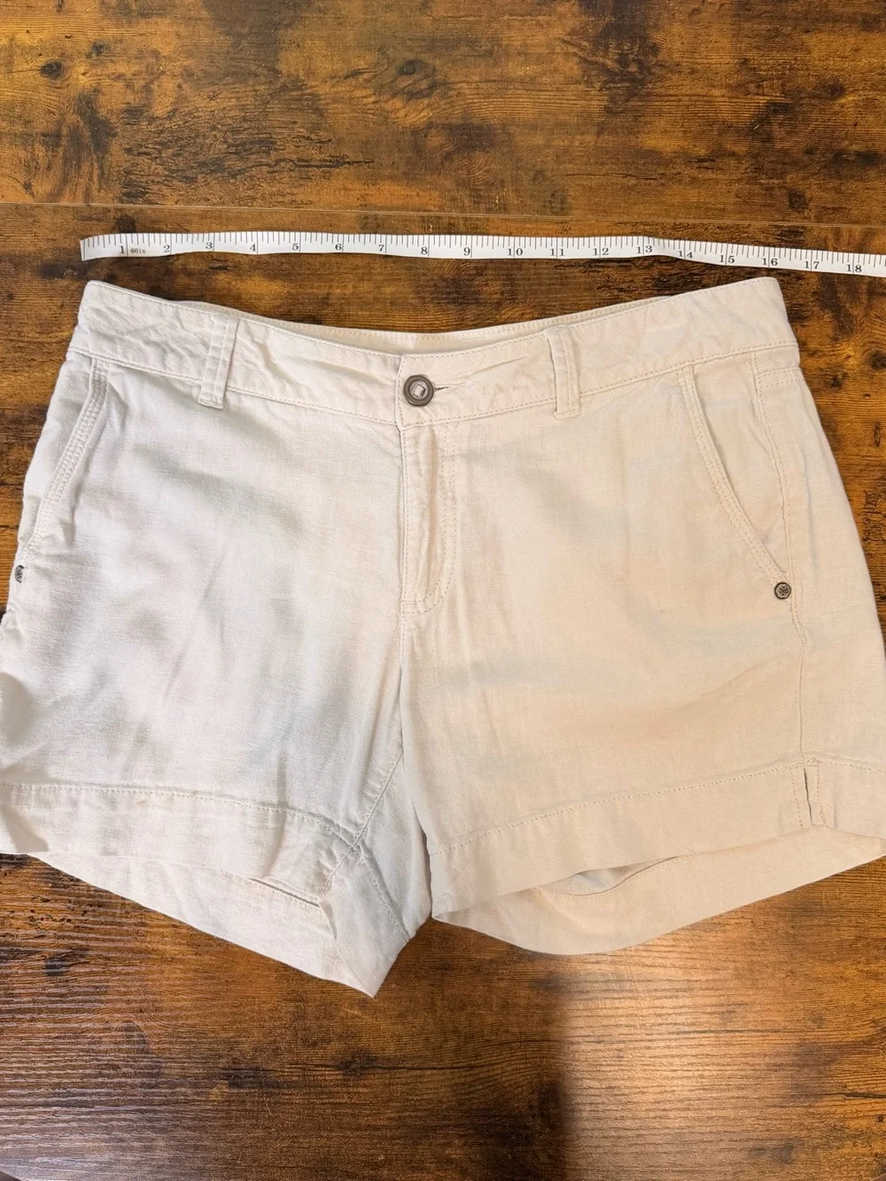 Sonoma Linen Blend Beige Shorts Women’s Size 4 Short Casual Beach Summer Pockets